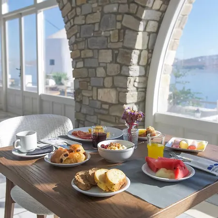 Pandrossos 3* Parikia (Paros)