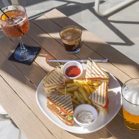 Pandrossos Hotel Parikia (Paros)